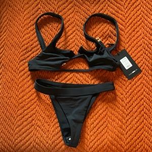 Black cutout Brazilian biki. Fashion Nova. NWT